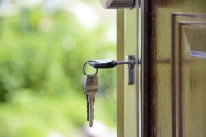安全投資の不動産クラウドファンディングで高配当条件を満たす方法は？